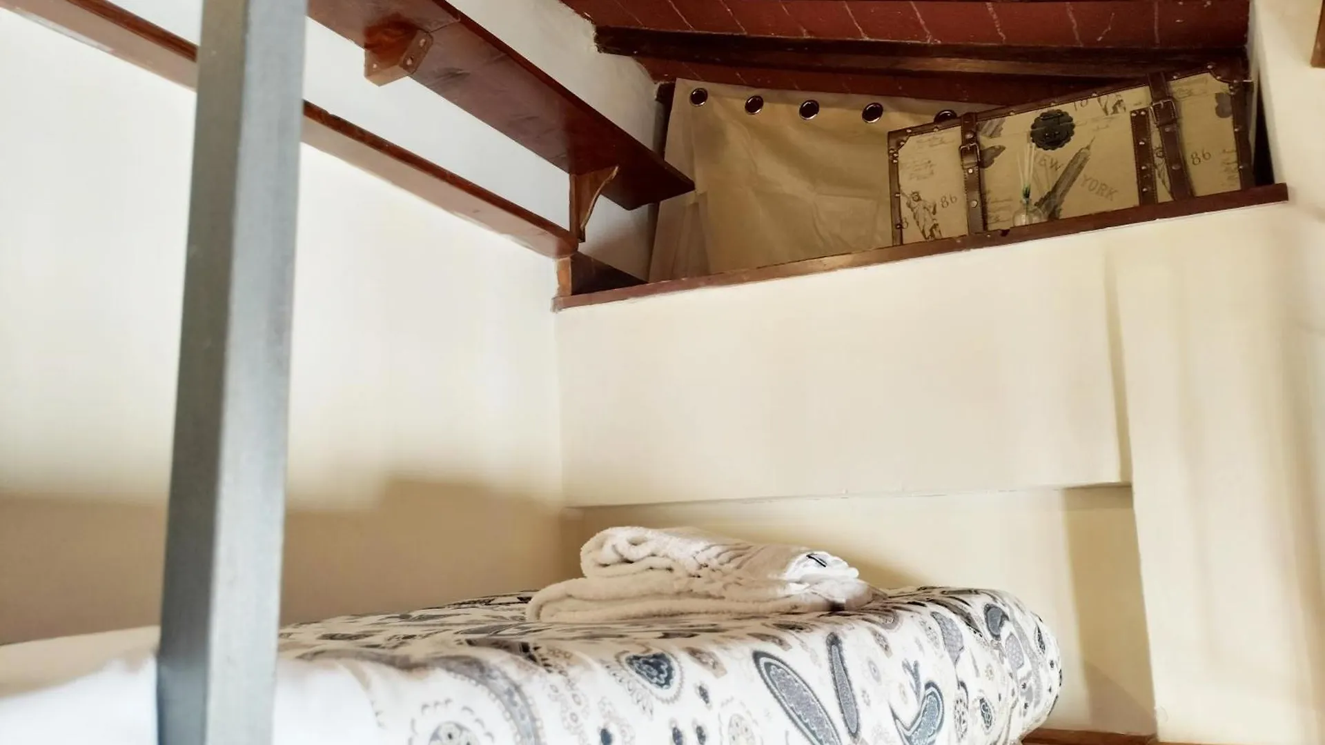 Maia Apartment Florence